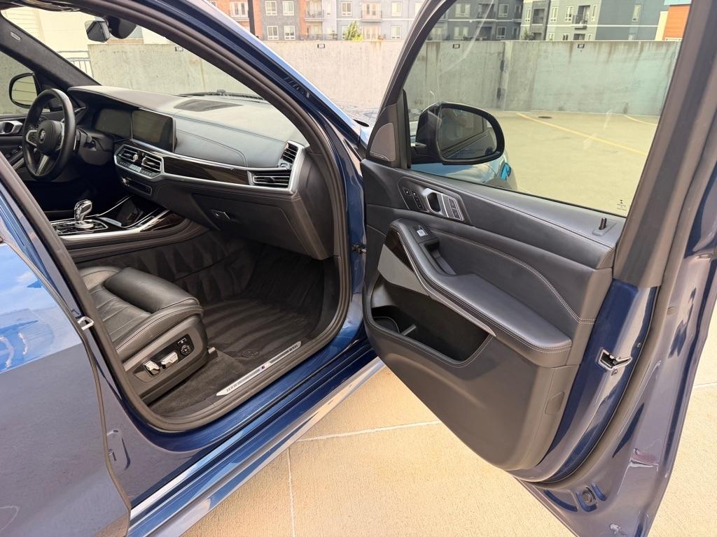 BMW X7  2020