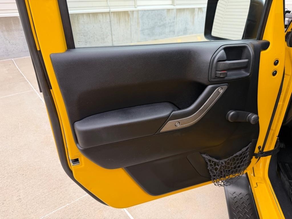Jeep Wrangler Unlimited Sport 4WD 2011