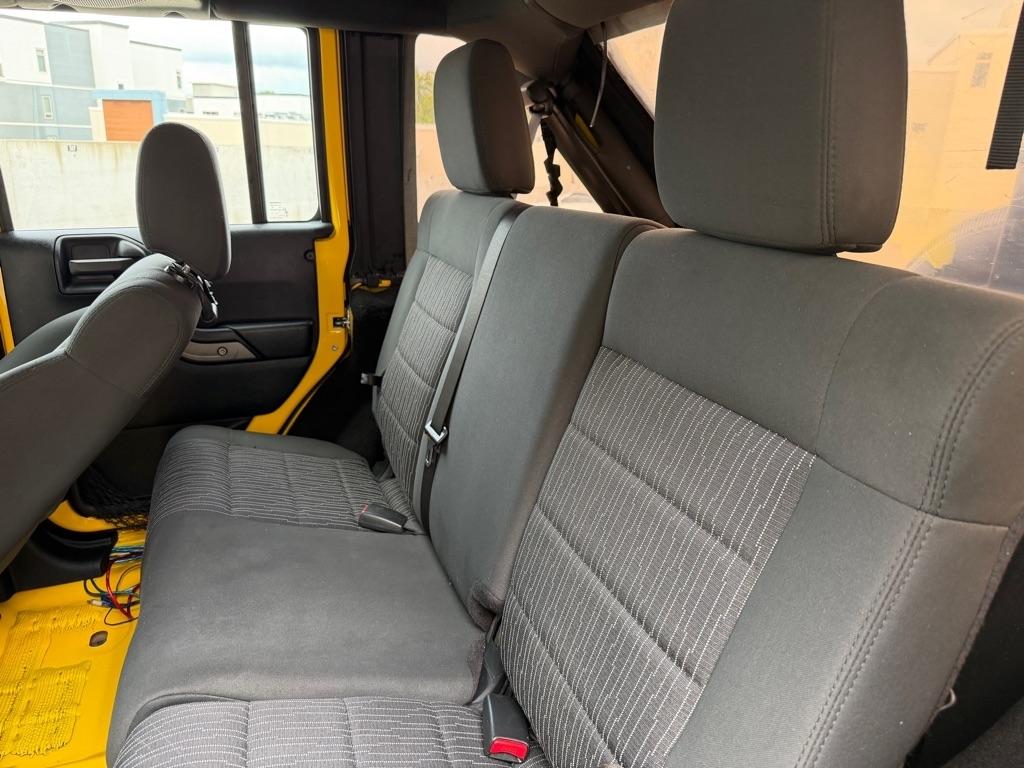 Jeep Wrangler Unlimited Sport 4WD 2011
