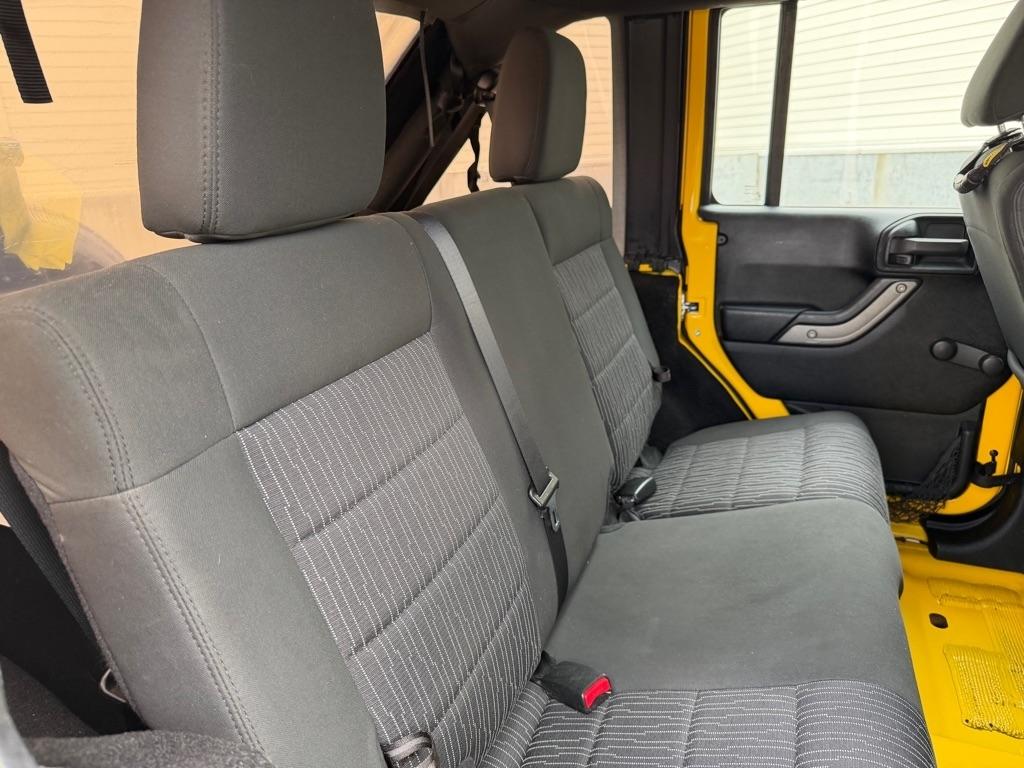 Jeep Wrangler Unlimited Sport 4WD 2011