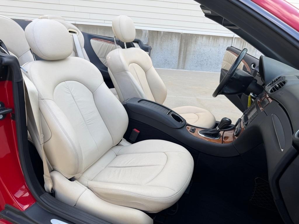 Mercedes-Benz CLK-Class CLK350 Cabriolet 2007