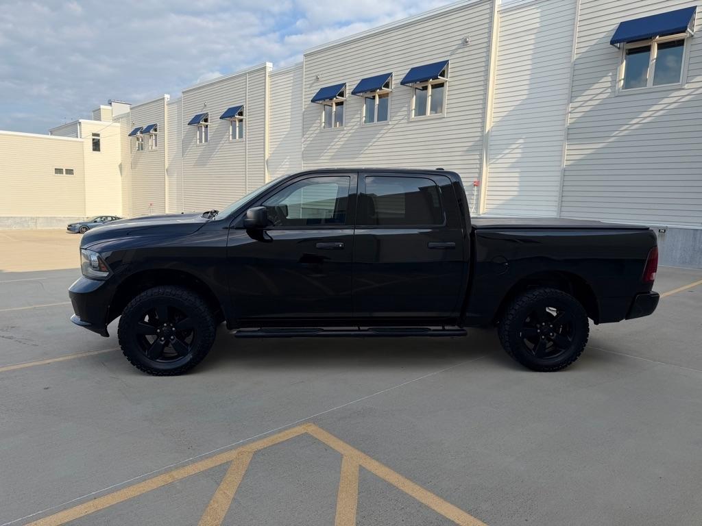 RAM 1500 Tradesman Crew Cab SWB 4WD 2014