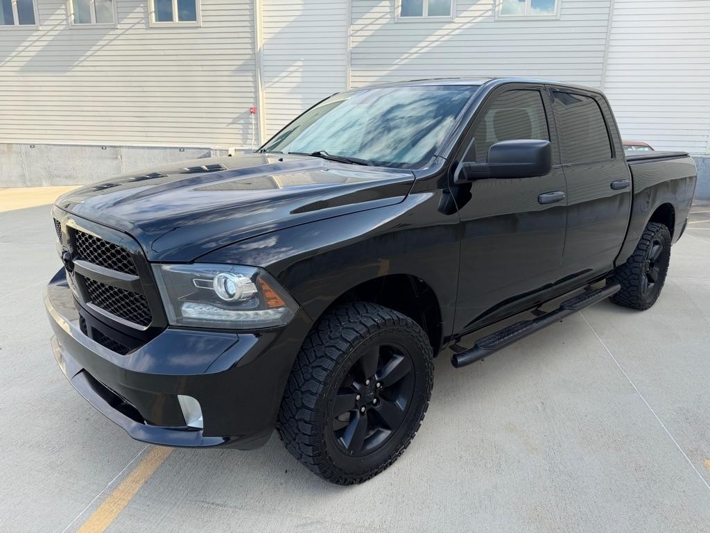 RAM 1500 Tradesman Crew Cab SWB 4WD 2014