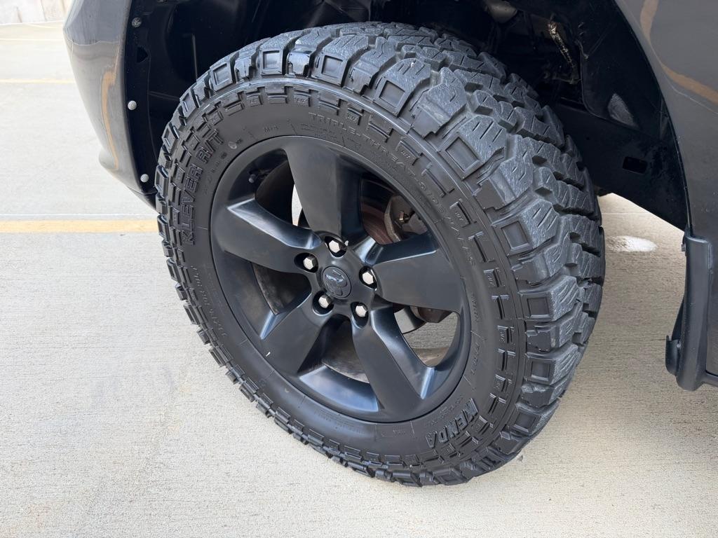 RAM 1500 Tradesman Crew Cab SWB 4WD 2014