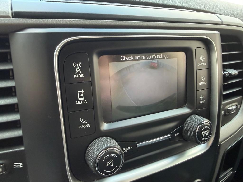 RAM 1500 Tradesman Crew Cab SWB 4WD 2014