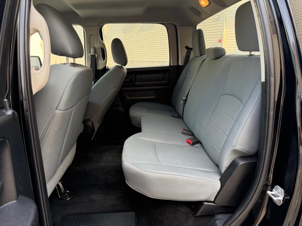 RAM 1500 Tradesman Crew Cab SWB 4WD 2014
