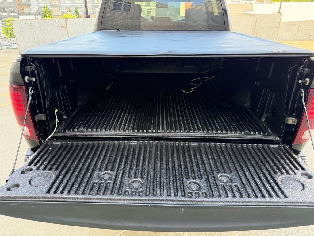 RAM 1500 Tradesman Crew Cab SWB 4WD 2014