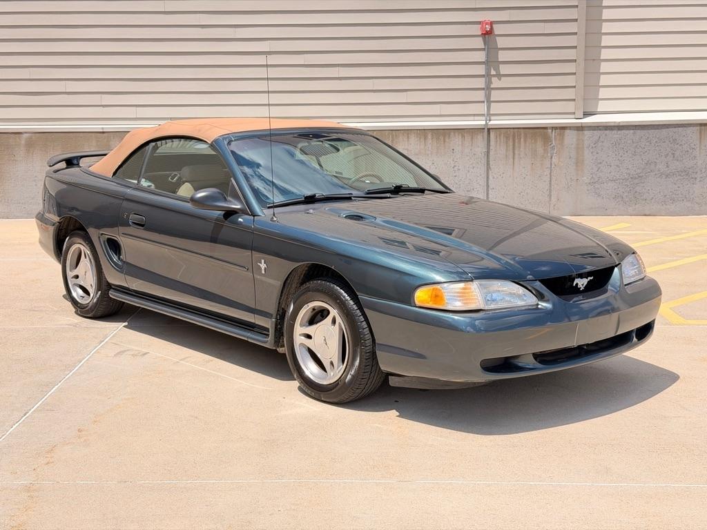 Ford Mustang Convertible 1998