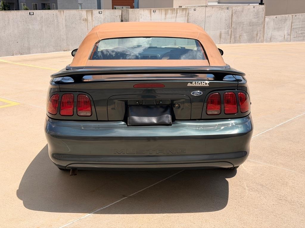 Ford Mustang Convertible 1998