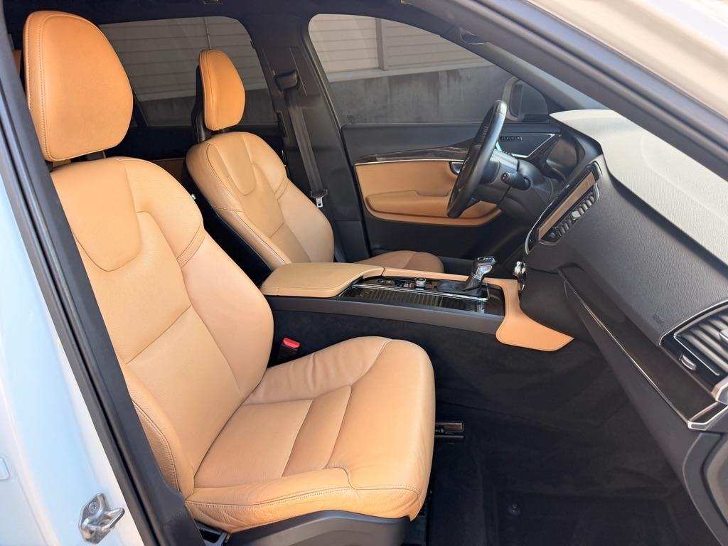 Volvo XC90 T6 Momentum AWD 2018