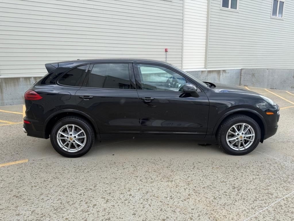 Porsche Cayenne Base 2017