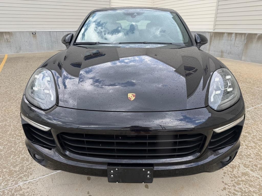 Porsche Cayenne Base 2017