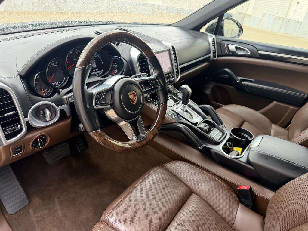 Porsche Cayenne Base 2017