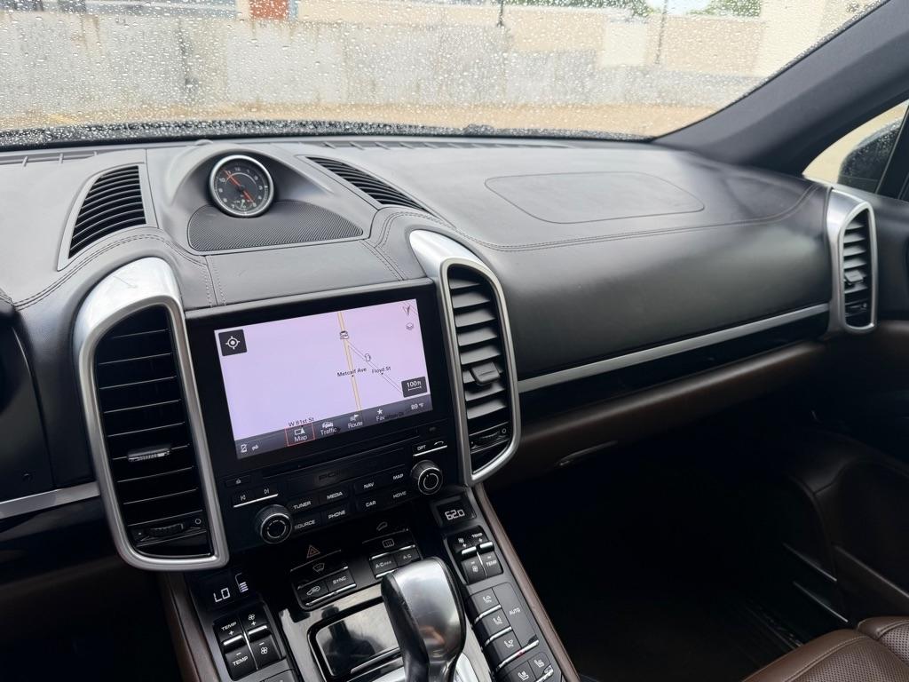 Porsche Cayenne Base 2017