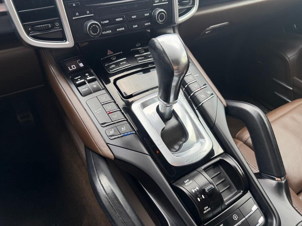 Porsche Cayenne Base 2017