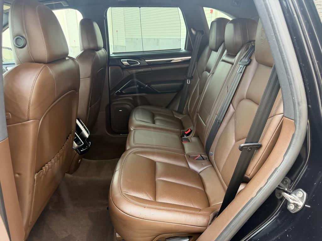 Porsche Cayenne Base 2017