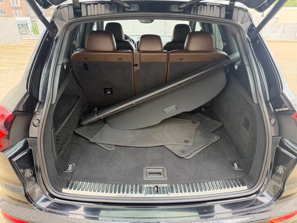 Porsche Cayenne Base 2017