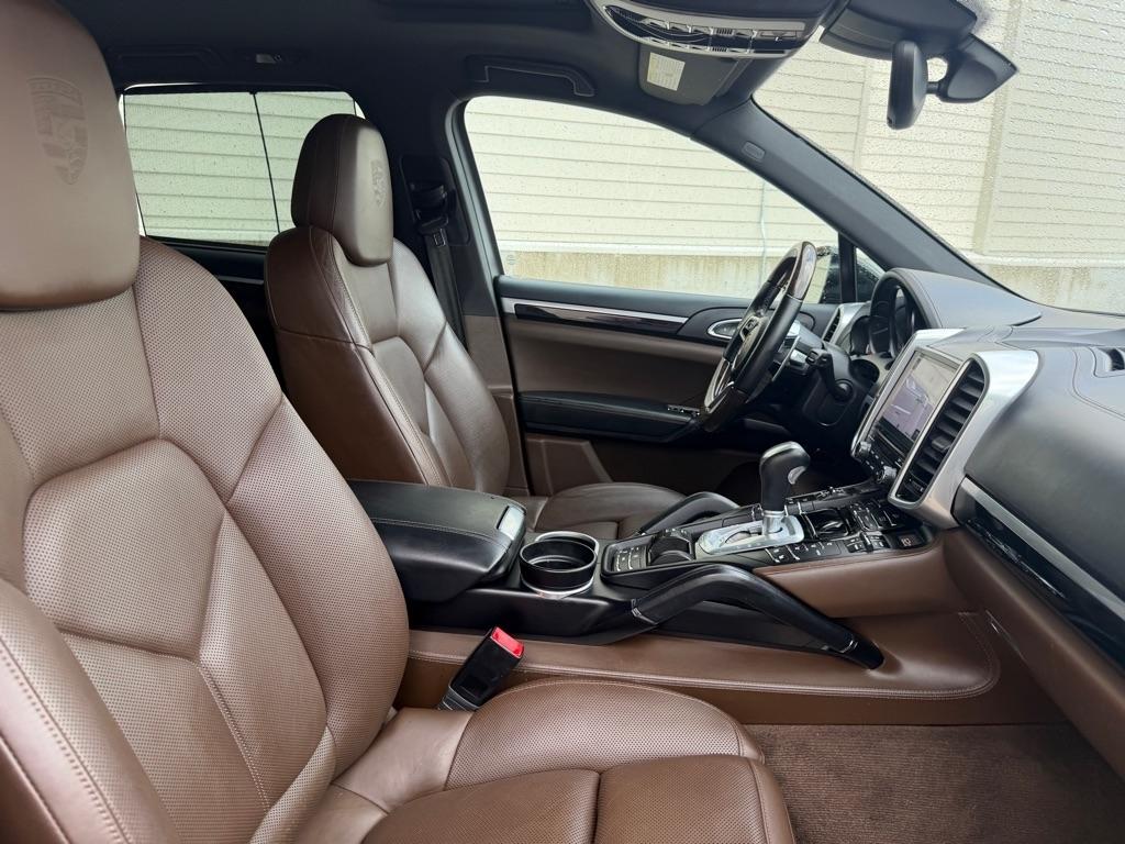 Porsche Cayenne Base 2017
