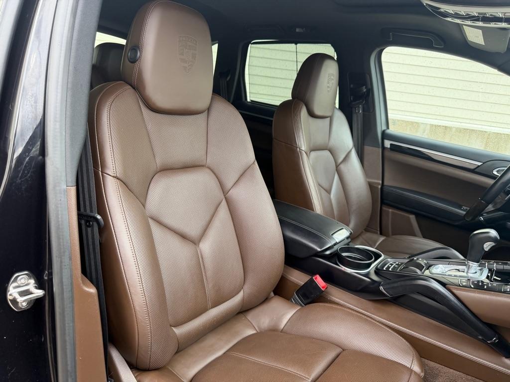 Porsche Cayenne Base 2017