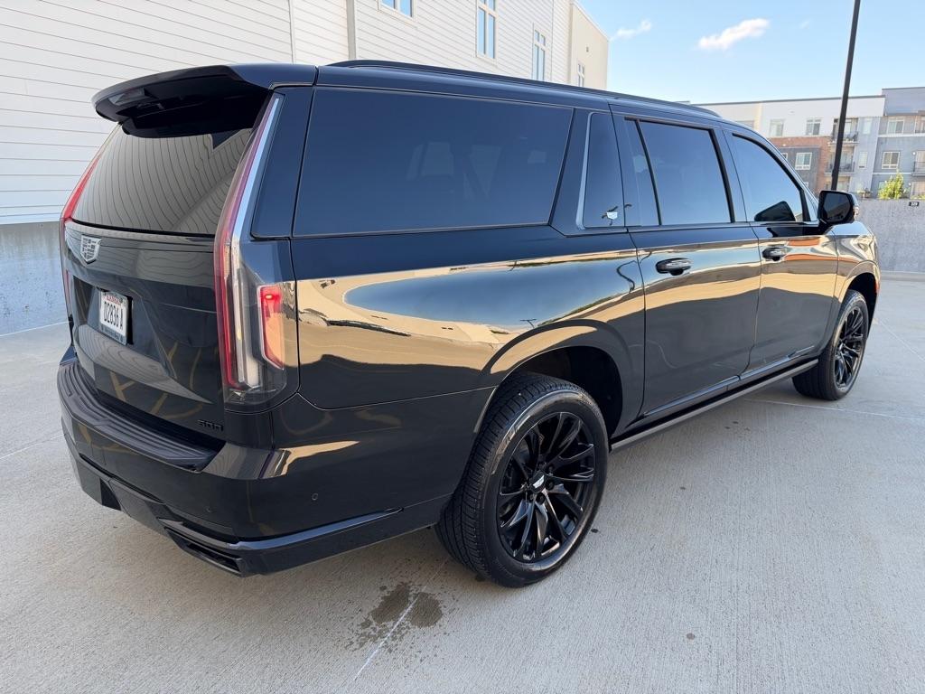 Cadillac Escalade ESV Sport Platinum AWD 2023