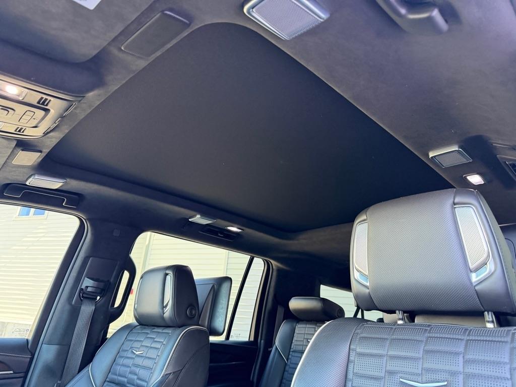 Cadillac Escalade ESV Sport Platinum AWD 2023
