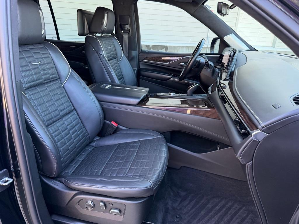 Cadillac Escalade ESV Sport Platinum AWD 2023