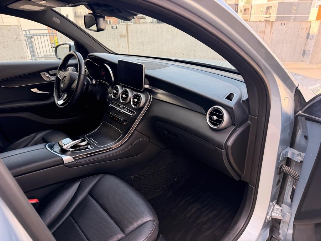 Mercedes-Benz GLC-Class GLC300 4MATIC 2018