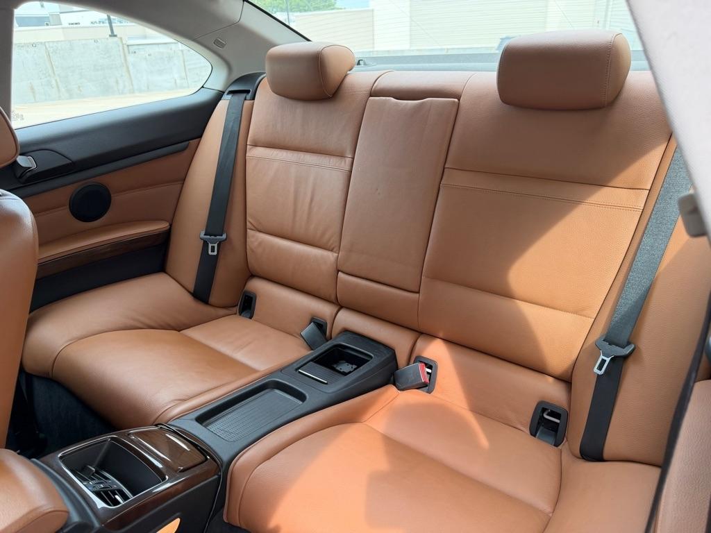 BMW 3-Series 335i xDrive Coupe 2010