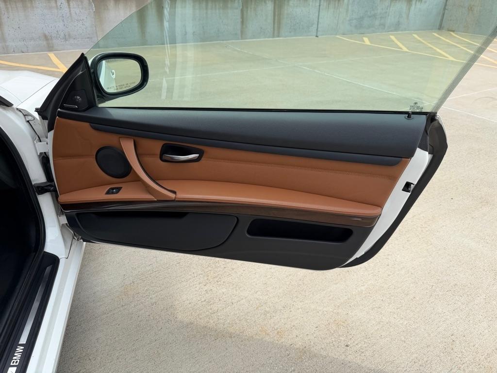 BMW 3-Series 335i xDrive Coupe 2010