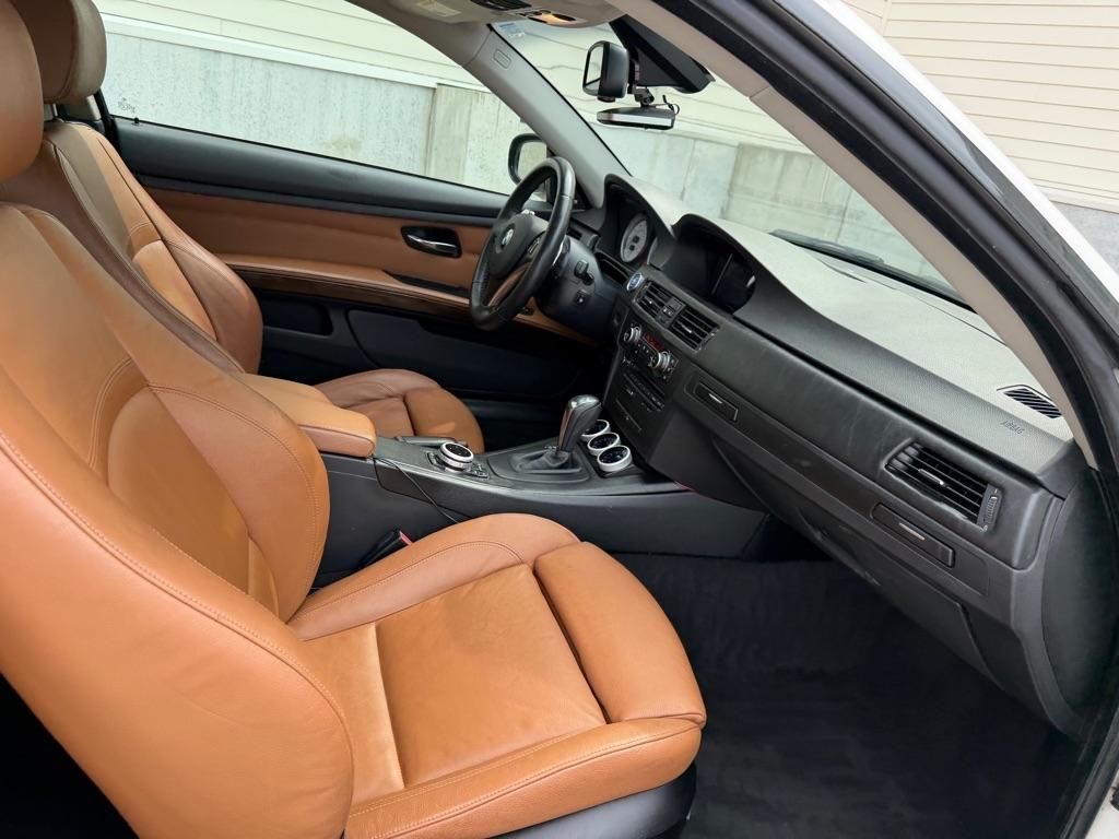 BMW 3-Series 335i xDrive Coupe 2010