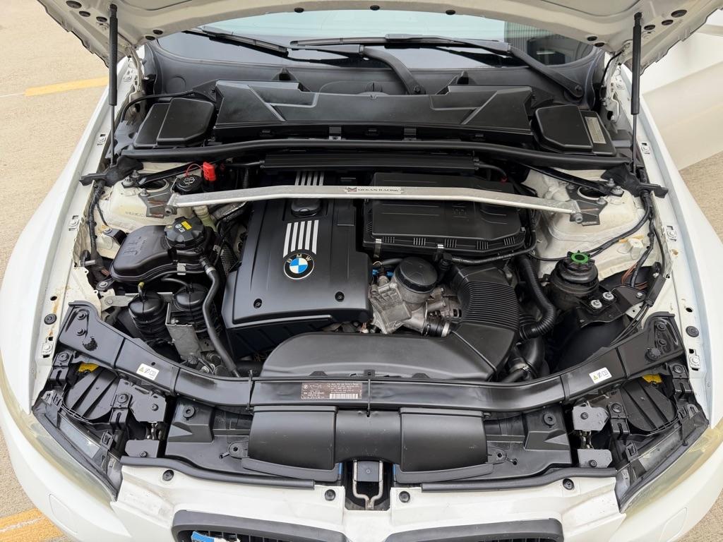 BMW 3-Series 335i xDrive Coupe 2010