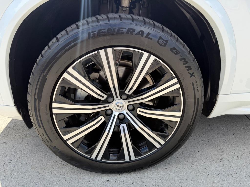 2024 Volvo XC90 Core - Photo 11