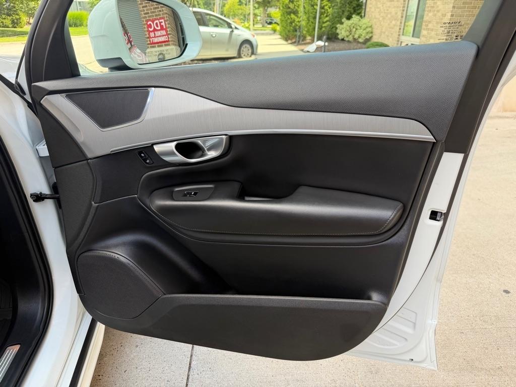 2024 Volvo XC90 Core - Photo 35