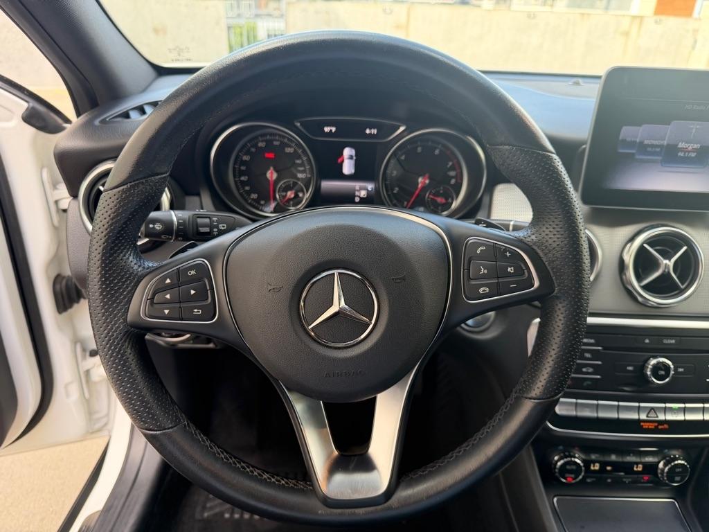Mercedes-Benz GLA-Class GLA250 4MATIC 2019
