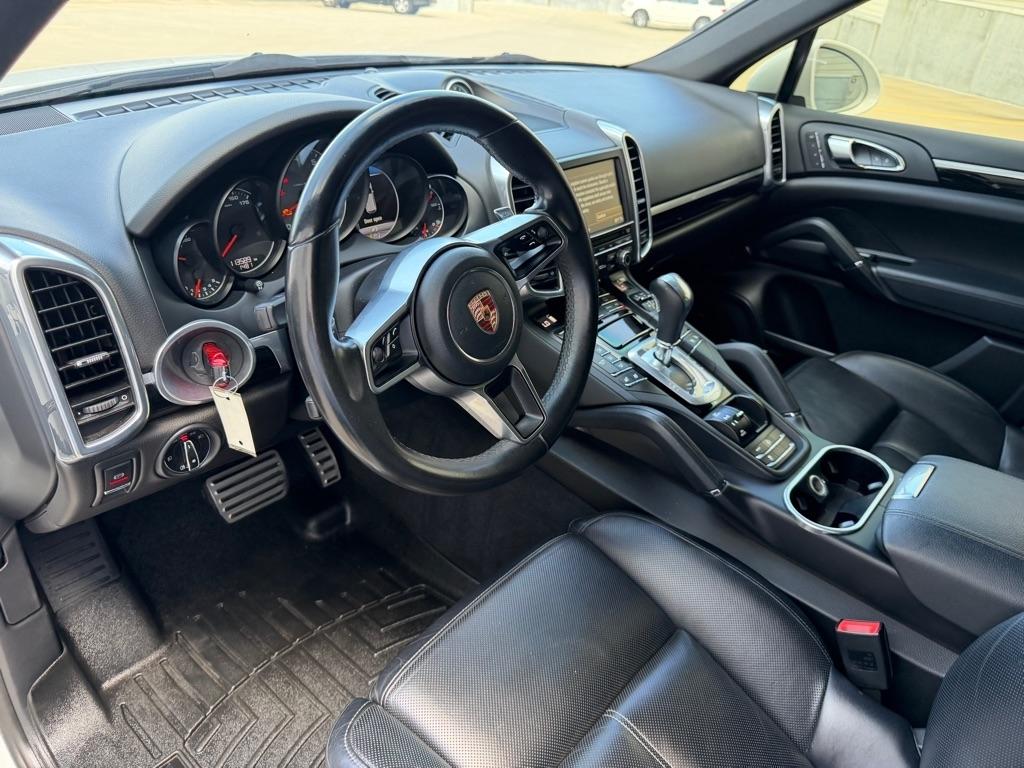 Porsche Cayenne  2015