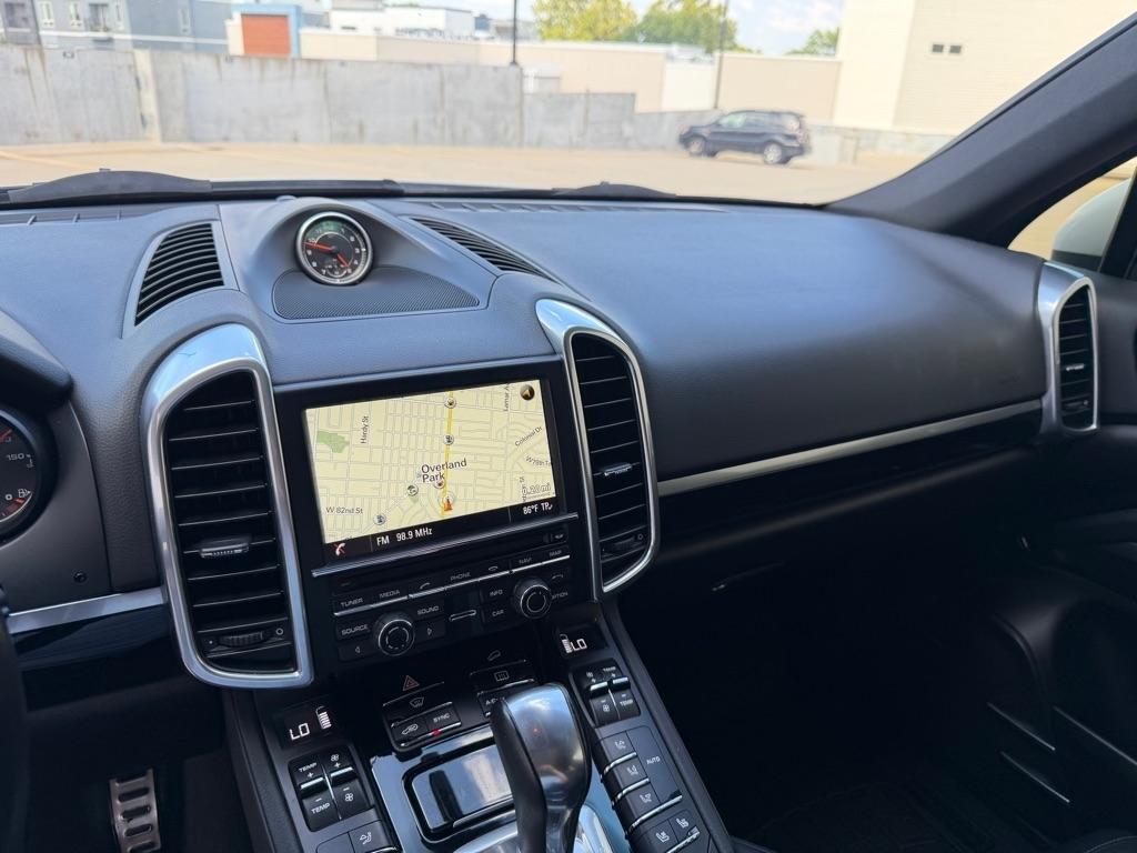 Porsche Cayenne  2015