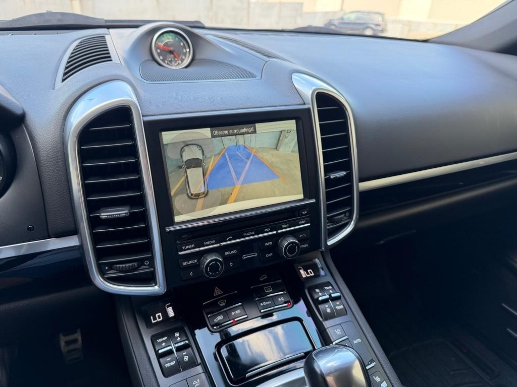 Porsche Cayenne  2015