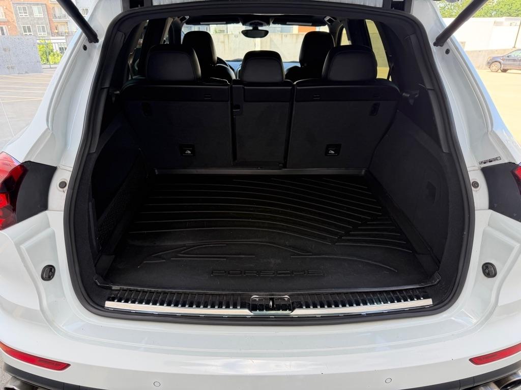 Porsche Cayenne  2015