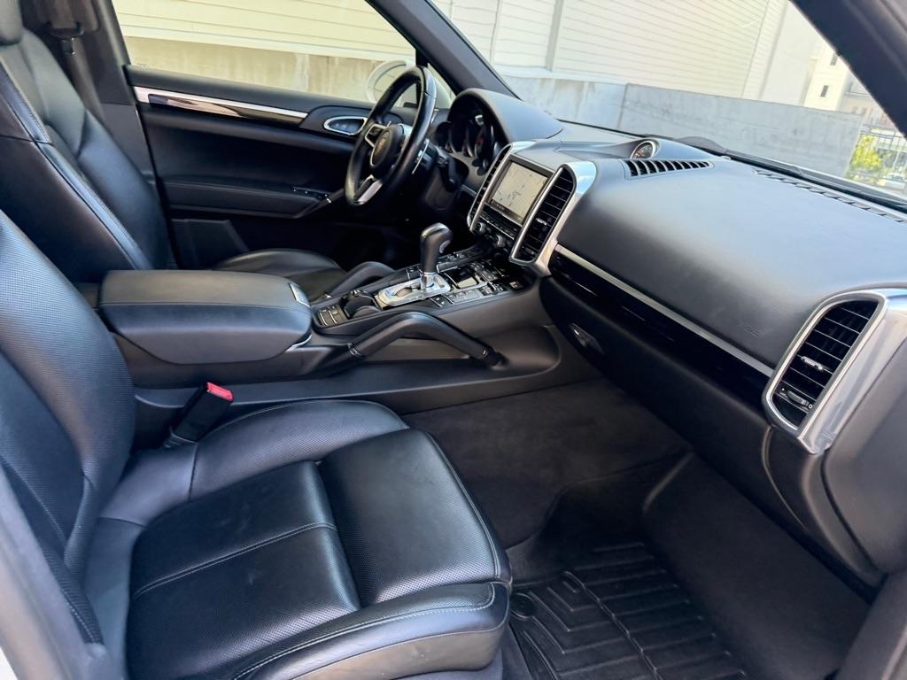 Porsche Cayenne  2015