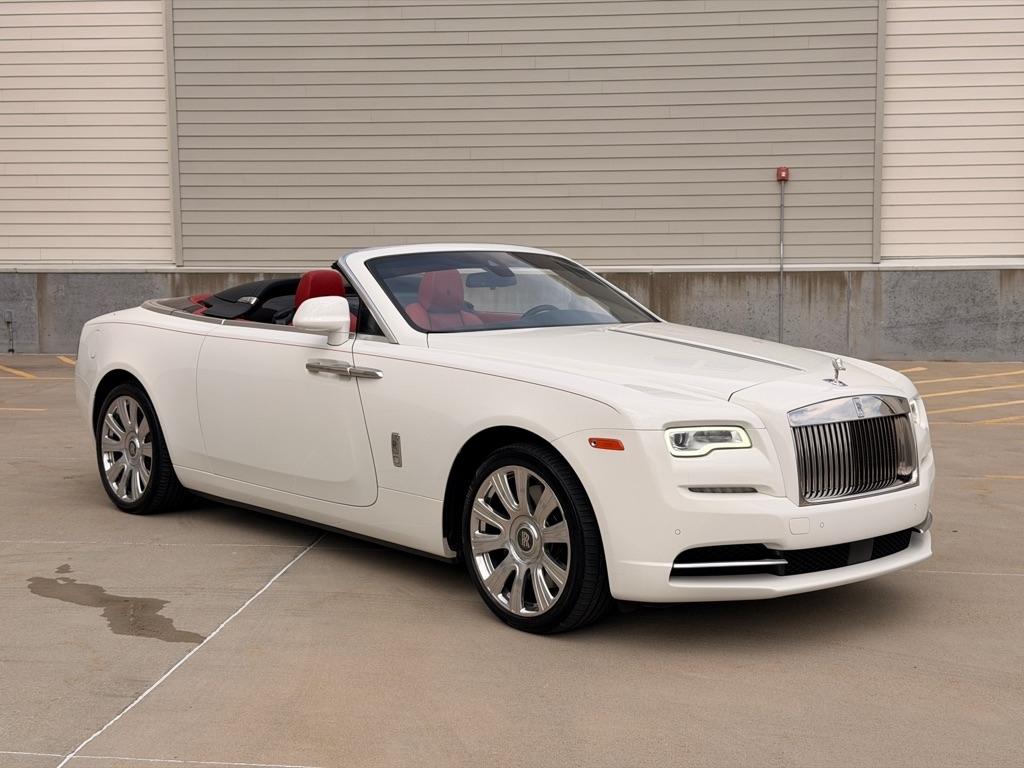 2017 Rolls-Royce Dawn Base