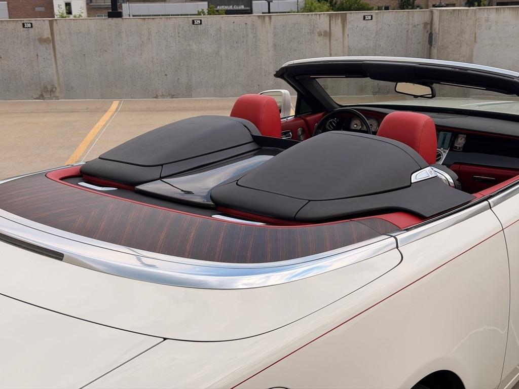 Rolls-Royce Dawn Base 2017