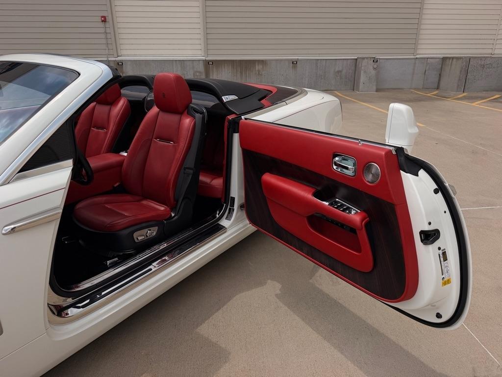 Rolls-Royce Dawn Base 2017
