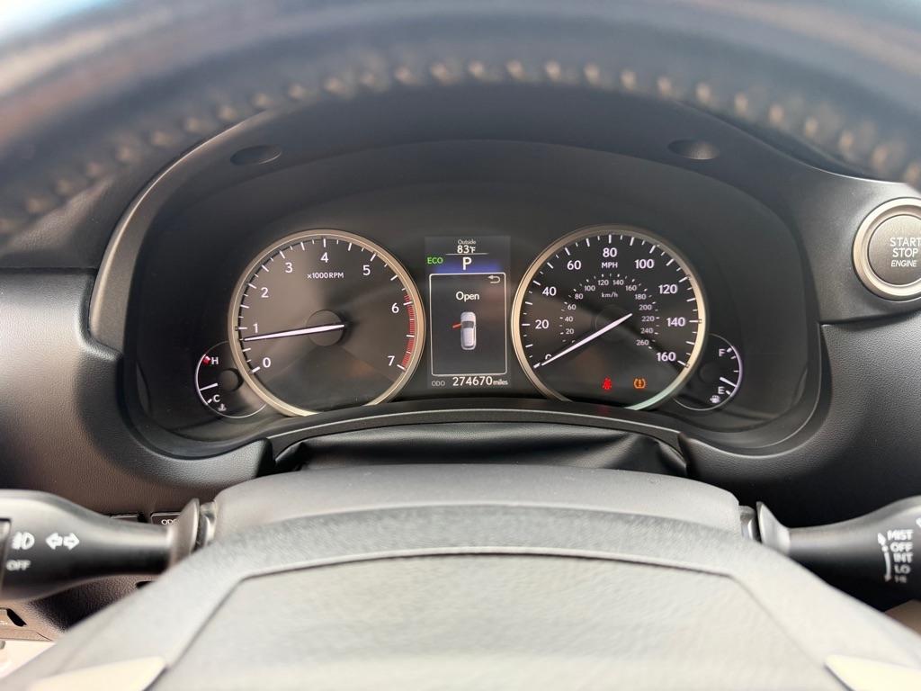 Lexus NX 200t FWD 2017