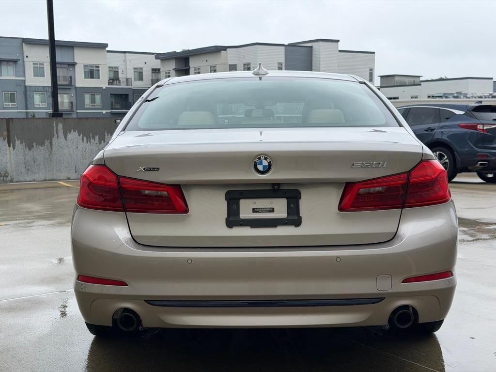 BMW 5-Series 530i xDrive 2019