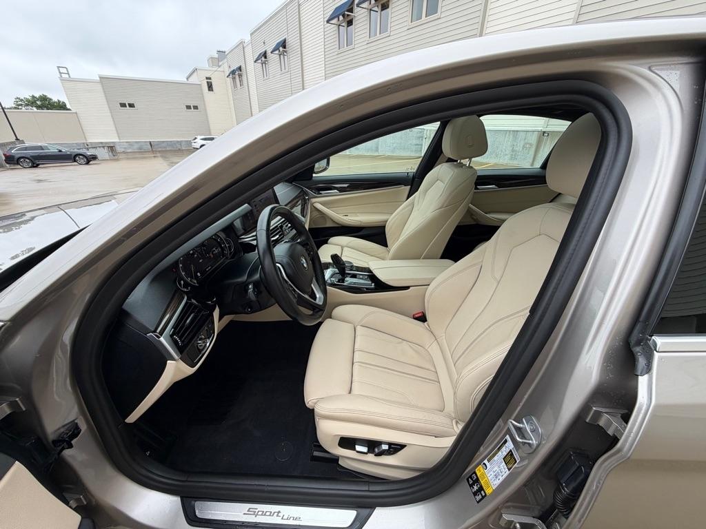 BMW 5-Series 530i xDrive 2019