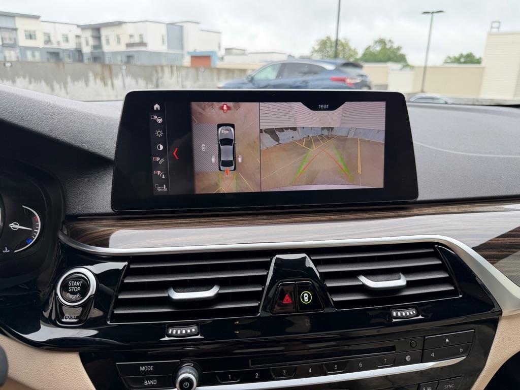 BMW 5-Series 530i xDrive 2019