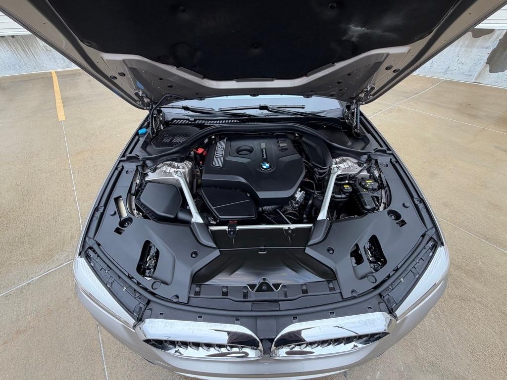 BMW 5-Series 530i xDrive 2019