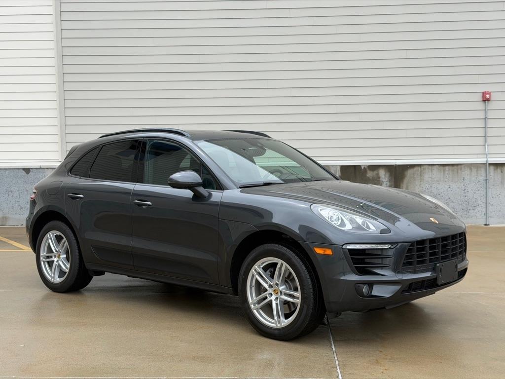 2017 Porsche Macan GTS