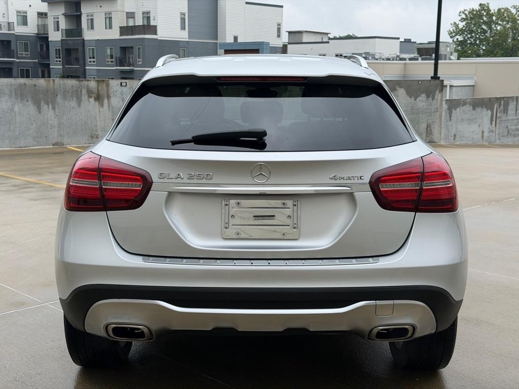 Mercedes-Benz GLA-Class GLA250 4MATIC 2020