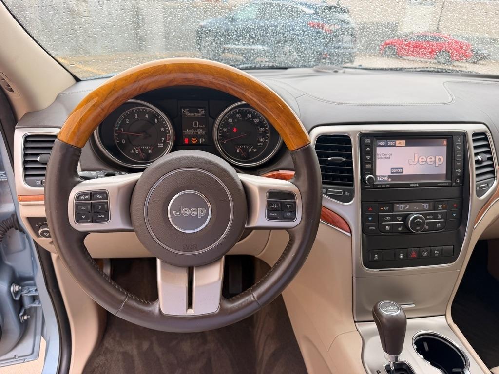 Jeep Grand Cherokee Overland 2WD 2012